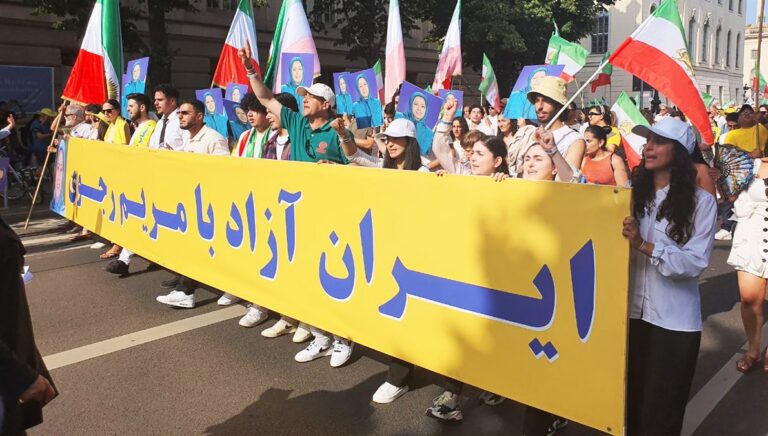 المقاومة الإيرانية الديمقراطية تدعو إلى موقف أكثر صرامة ضد النظام الإيراني