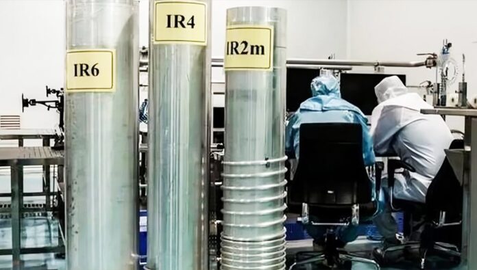 النظام الإيراني يستخدم المفاوضات النووية كغطاء لتطوير برنامجه التسليحي