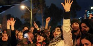 اليوم العالمي للمرأة: دور النساء الإيرانيات في المقاومة والحرية