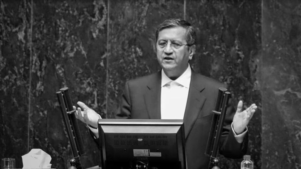 الأزمات المستعصية وتصاعد حرب الذئاب: برلمان النظام الإيراني يقيل وزير الاقتصاد