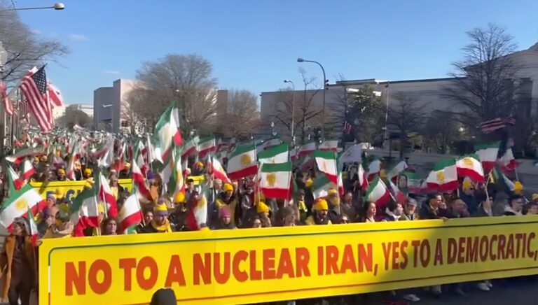 انعكاس إي.بي.سي نيوز، فوكس نيوز ونيوزماكس لمظاهرة الإيرانيين الكبرى أمام البيت الأبيض