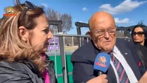 رودي جولياني: أشرف3 رمز الشجاعة وإيران ستصبح دولة حرة