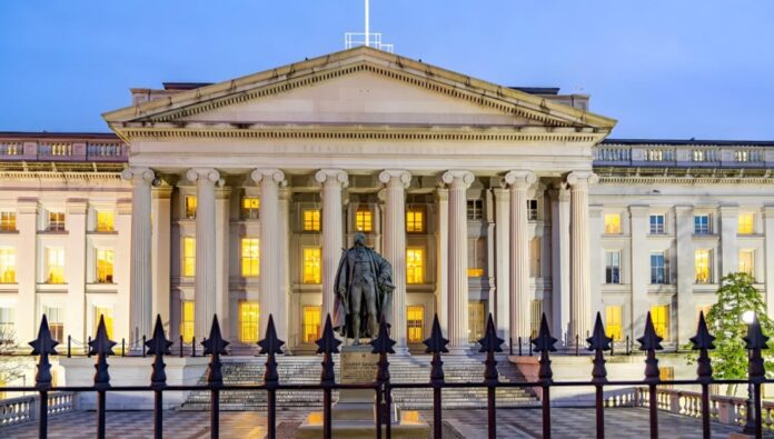 واشنطن تصعد ضغوطها: عرقلة وصول النظام الإيراني إلى النظام المالي الدولي