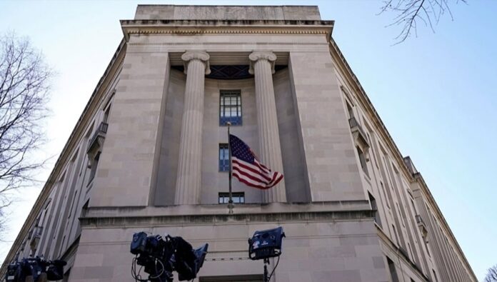 وزارة العدل الأمريكية تطالب بمصادرة 47 مليون دولار من عائدات نفط النظام الإيراني