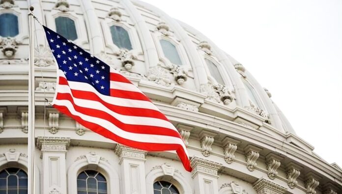 الولايات المتحدة تفرض عقوبات على وزير النفط في النظام الإيراني وعدة شركات وسفن