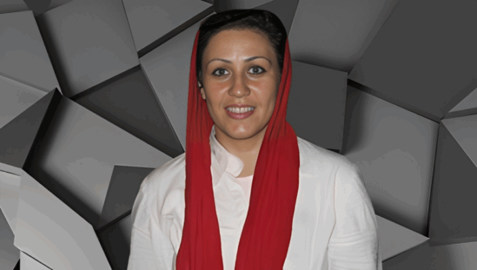 السجينة السياسية مريم أكبري منفرد في خطر: تجاهل طبي ممنهج قد يؤدي إلى الشلل