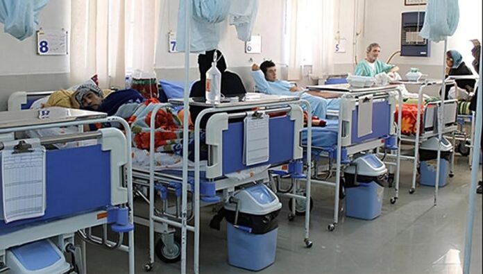 النظام الإيراني يحكم بالموت على الفقراء عبر رفع دعم الدواء