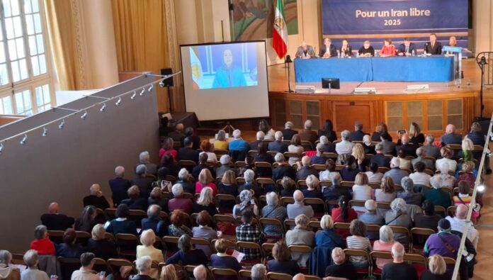 ألفُ رئيسِ بلديةٍ فرنسيّ ضد الإعدامات في إيران