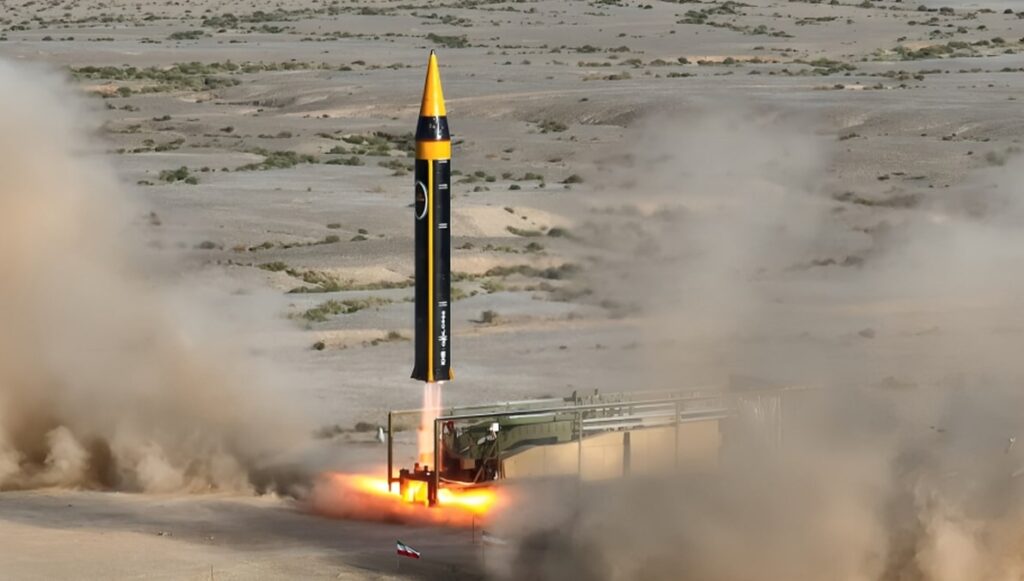 نيوزمكس: إيران على مشارف امتلاك أسلحة نووية