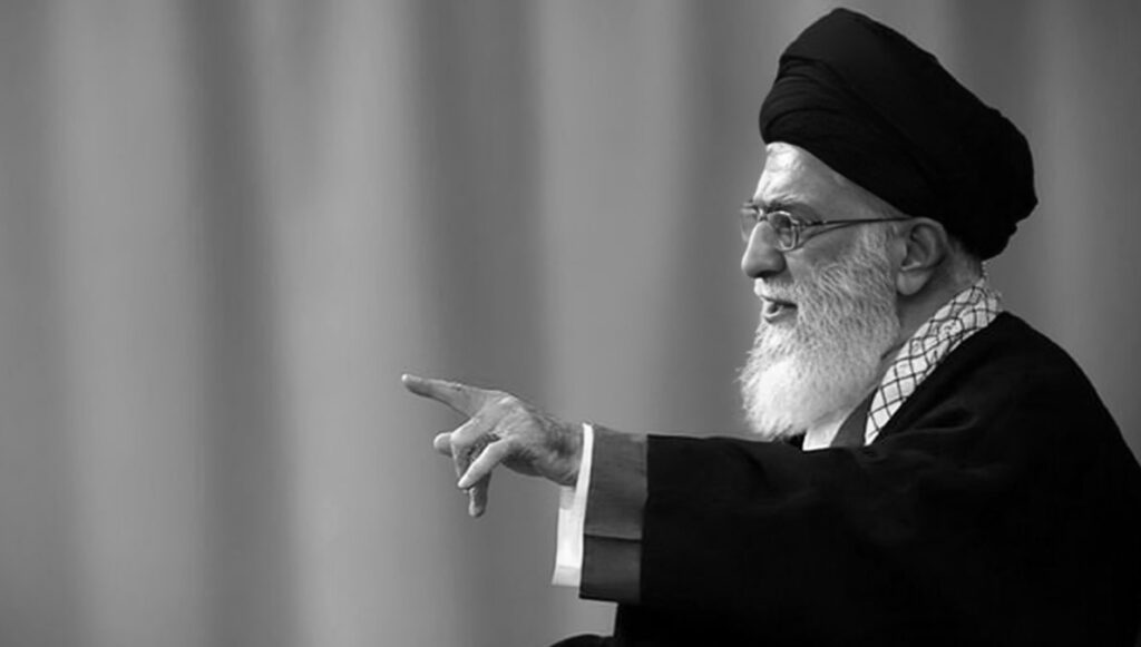 بين "التفاوض" و"الخطوط الحمراء": النظام الإيراني بين واقع العقوبات وجمود خطاب خامنئي