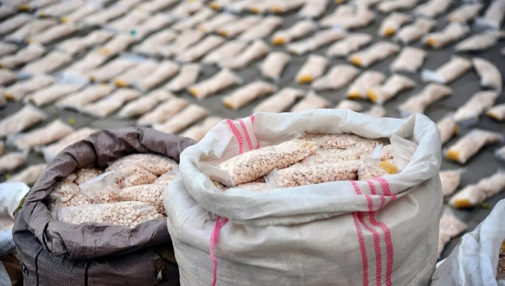 واشنطن بوست: سوريا تتحرك لقطع آخر شبكات تهريب إيران بعد سقوط نظام الأسد