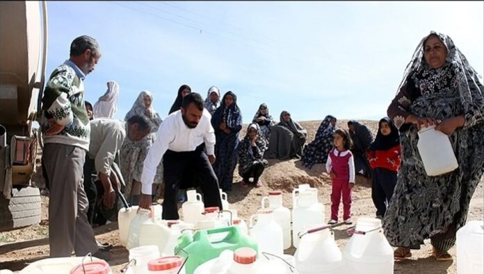 تصاعد أزمات الطاقة والمياه والاقتصاد في إيران وتحولها إلى تهديدات للأمن القومي بحسب تحذيرات من داخل النظام