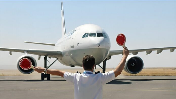 فضيحة طائرات إيرباص: كيف يحوّل النظام الإيراني العقوبات والأزمات إلى مكاسب للمقربين على حساب الشعب؟