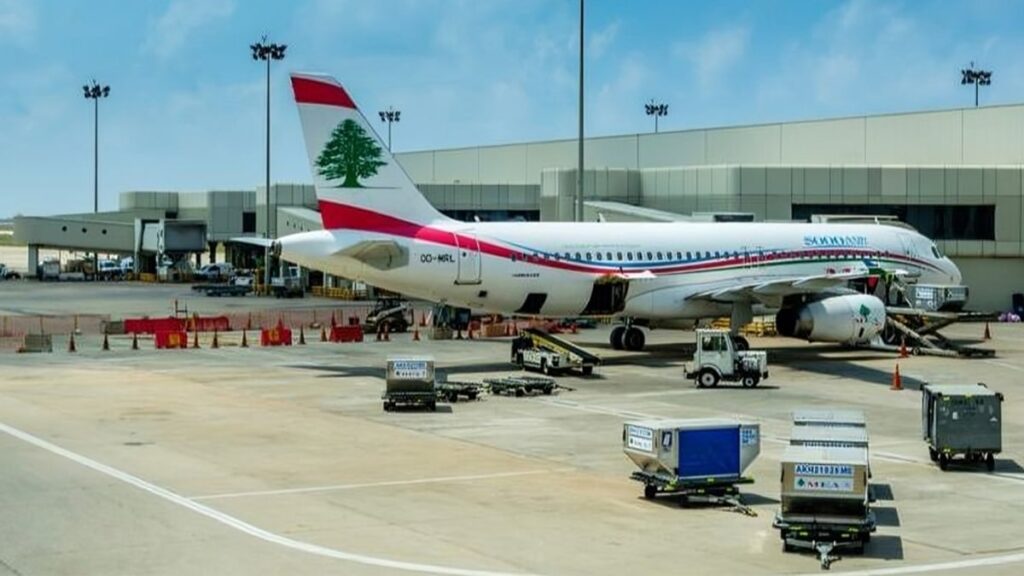 لبنان يتحرّك لكبح نفوذ حزب الله في ظل تراجع الدعم الإيراني