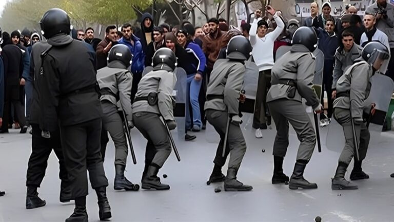 عقدة حكم الملالي المستعصية: اعترافات داخلية بالفشل
