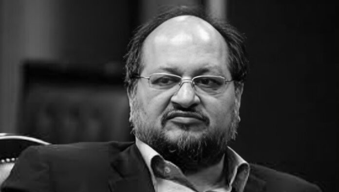 محمد شريعتمداري… رجل المخابرات الذي يسيطر اليوم على إمبراطورية البتروكيماويات في إيران 