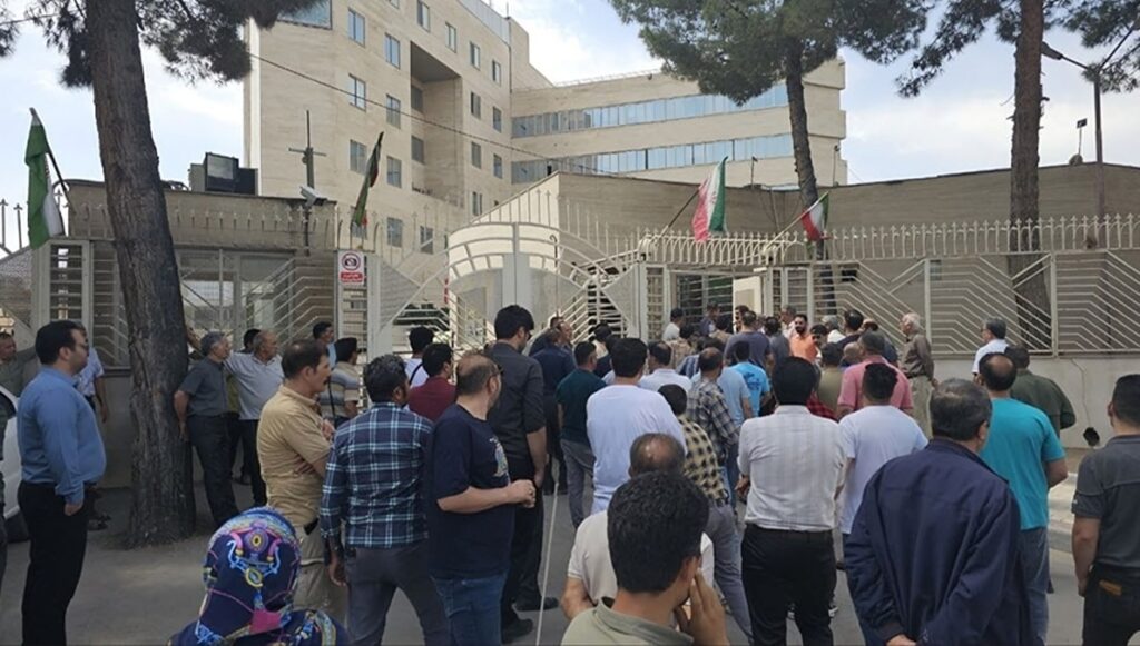 احتجاجات إيران –صرخة الجوع والغضب تعمّ المدن من قزوين إلى طهران 