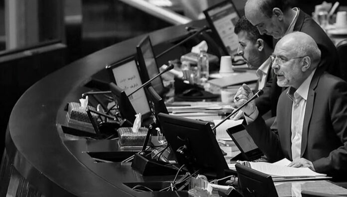 هلع في برلمان النظام الإيراني من الانتفاضة القادمة ضد النظام