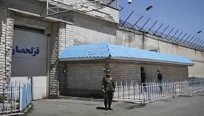 سجناء سياسيون من أنصار مجاهدي خلق في قزلحصار: لا خلاص للعمال إلا بإسقاط النظام 