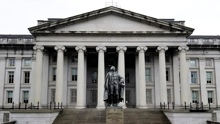 واشنطن تفرض عقوبات جديدة على طهران