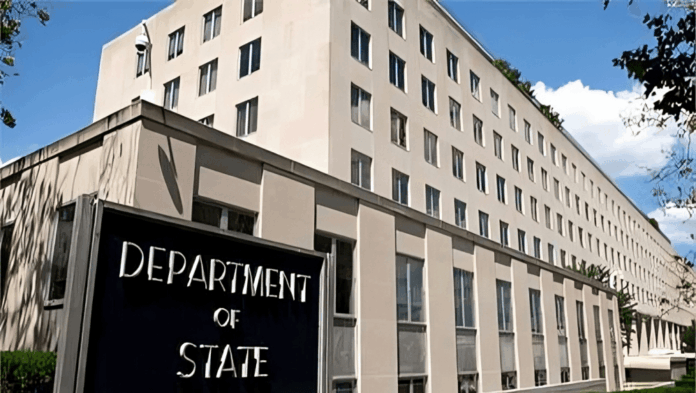 الولايات المتحدة تفرض عقوبات على شبكة دولية لتهريب النفط تموّل برامج النظام الإيراني الصاروخية والنووية 