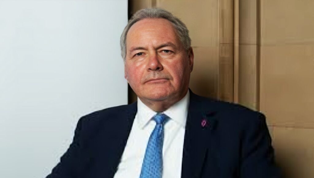 التلغراف : الطريق إلى إيران حرة يمر عبر شعبها