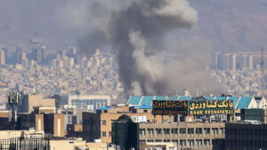 نشرة أخبارية خاصة – اليوم الخامس من الحرب بين إسرائيل وإيران: مقتل رئيس أركان الحرب الجديد علي شادماني