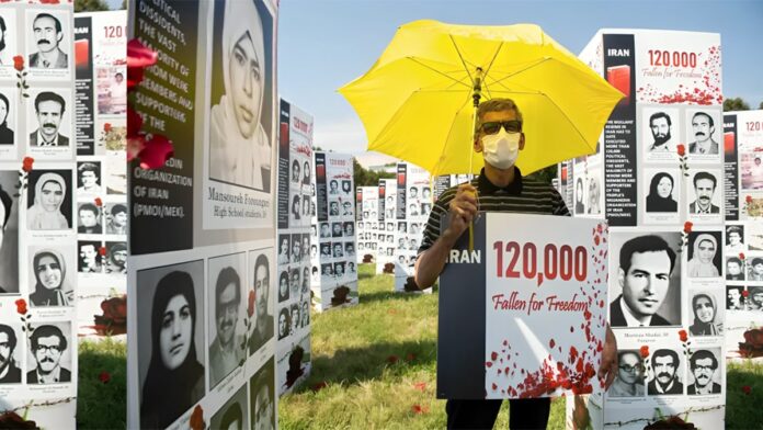 وكالة أنباء تابعة لحرس النظام الإيراني تدعو إلى تكرار مجزرة عام 1988