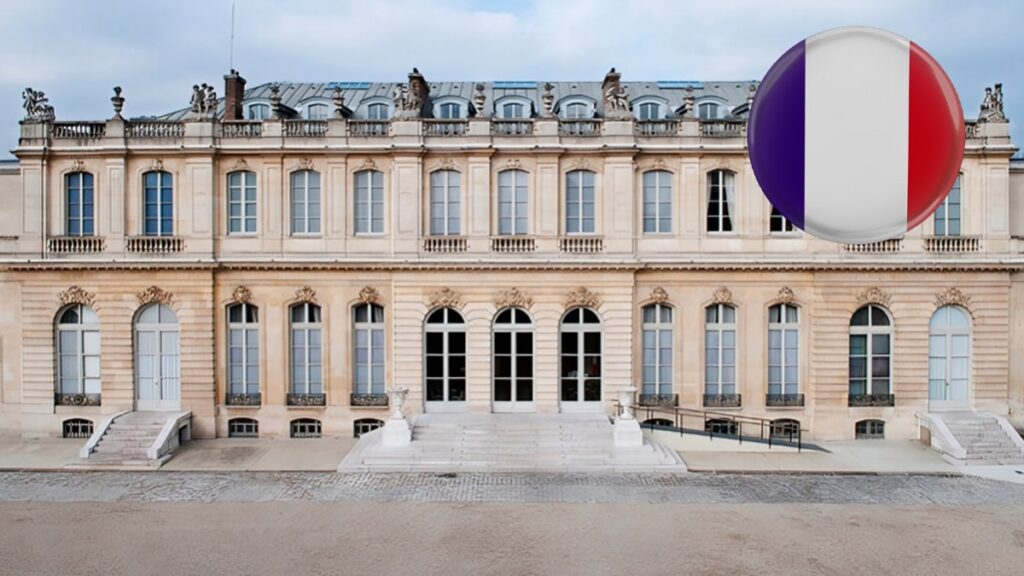 وكالة الأنباء الفرنسية: 159 نائباً فرنسياً يدعون إلى "بديل ديمقراطي" في إيران