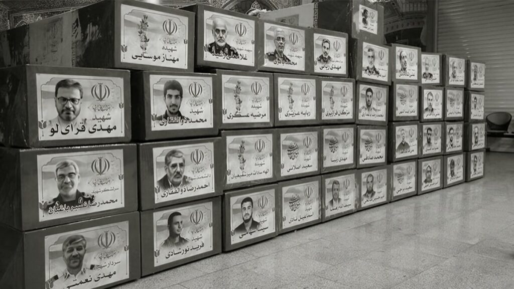 وول ستريت جورنال: الوقت مناسب لتغيير النظام في إيران