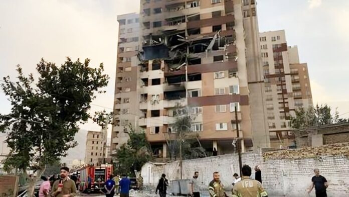 تأثير حرب الـ12 يوماً على اقتصاد إيران ومجتمعها – مشروع بحثي لشبكة الأكاديميين من أجل إيران حرة