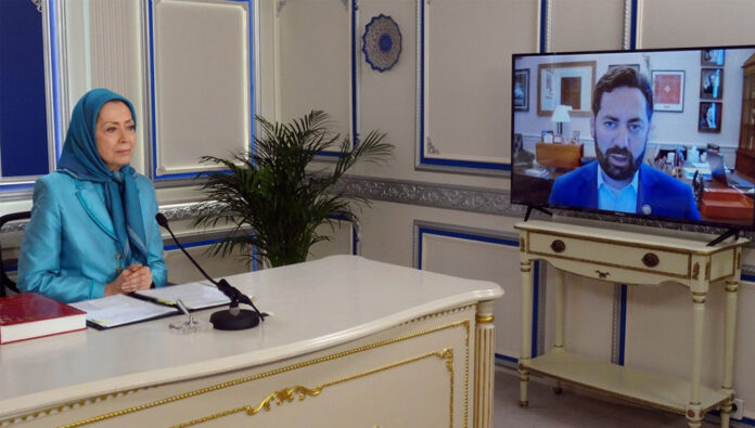 لقاء مريم رجوي مع مايك لاولر، رئيس اللجنة الفرعية لشؤون الشرق الأوسط في الكونغرس الأمريكي