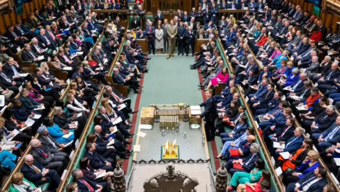 ۲۲۰ نائباً بريطانياً يطالبون رئيس الوزراء بالاعتراف الرسمي بدولة فلسطين