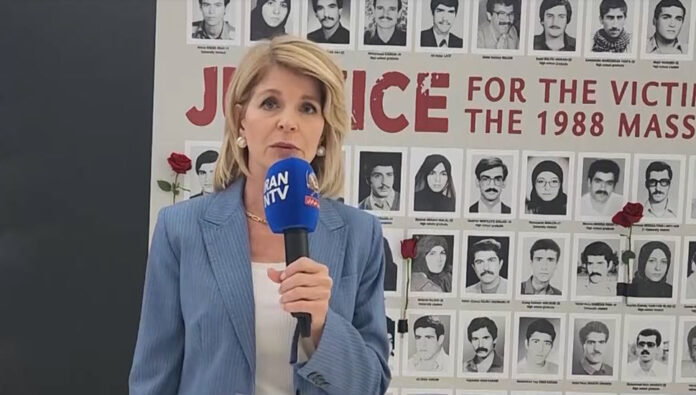 السفيرة الأمريكية السابقة كارلا ساندز: صمتنا طويلاً وحان وقت الوقوف مع المقاومة الإيرانية