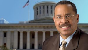 سفير أمريكي سابق يدعو الأمريكيين لدعم المقاومة الإيرانية دفاعًا عن الحرية الدينية