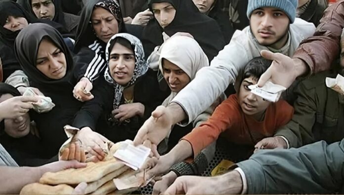 اعترافات من الداخل تكشف وجه اقتصاد إيران الحقيقي: الأوليغارشية والفقر والظلم