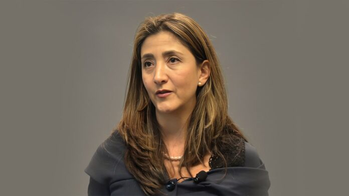 إنغريد بيتانكور: 