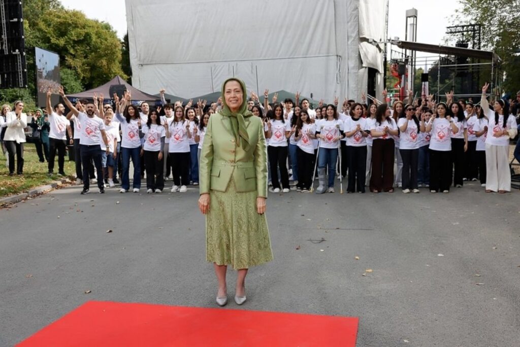 لماذا ينجذب الجيل الشاب إلى منظمة مجاهدي خلق؟