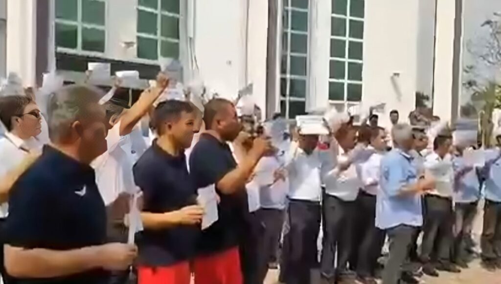 إيران: من مصانع الصلب إلى قطاع الطاقة، انتفاضة العمال تهز المراكز الصناعية والحيوية