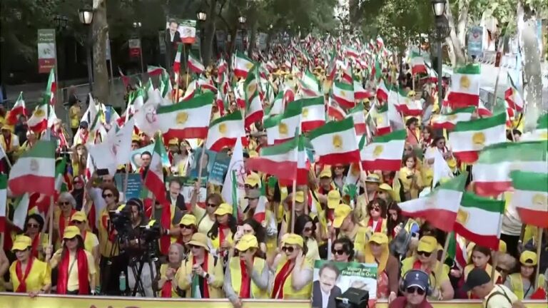 تغطية شاملة لتلفزيون فرانس برس (AFP TV): مظاهرة نيويورك صوت الشعب الإيراني المطالب بإسقاط النظام