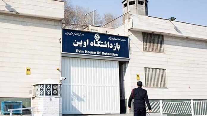 تحذير 30 سجيناً سياسياً في سجن إيفين: حياة السجناء في خطر