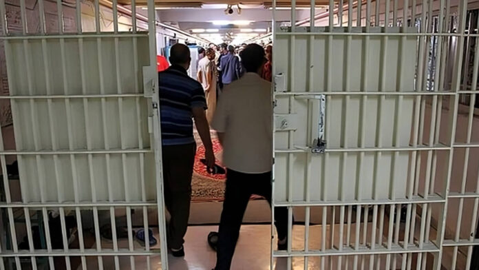 وكالة الأنباء الفرنسية:إضراب عن الطعام في سجون إيران احتجاجاً على الإعدامات