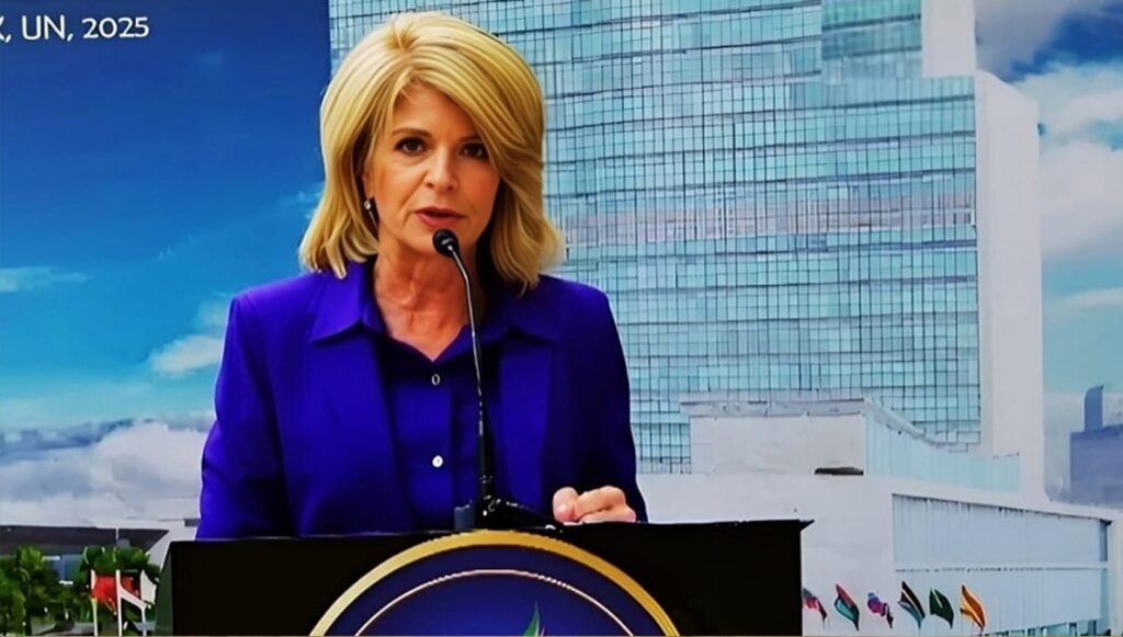 من الضغط الأقصى إلى دعم مجاهدي خلق: رسالة كارلا ساندز القوية من قلب نيويورك