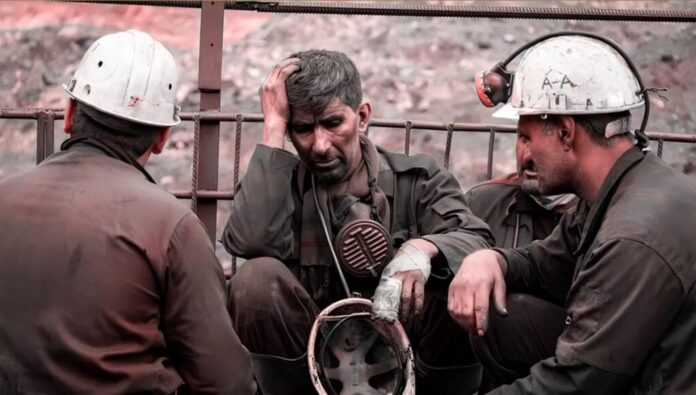 الفساد كنظام حكم: قراءة في اعترافات إعلام طهران