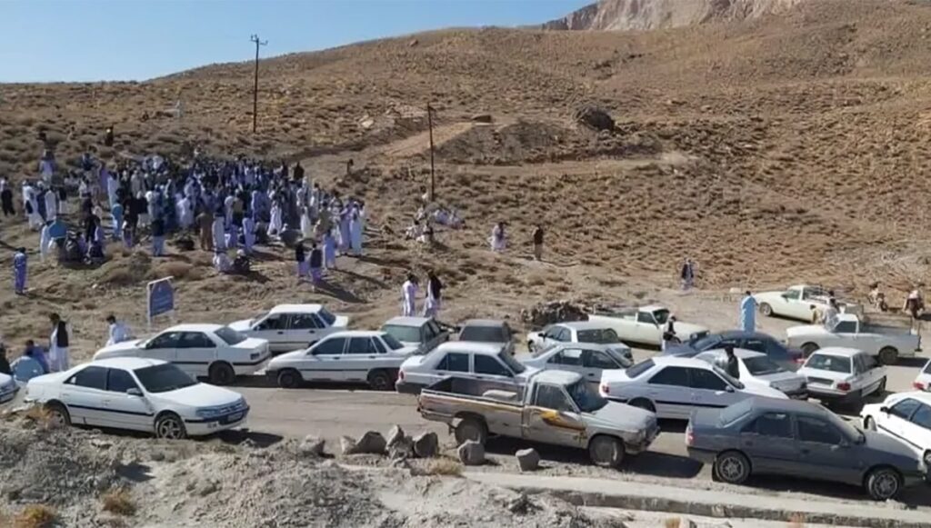 الاستغلال والظلم يدفعان عمال بلوشستان للاحتجاج في منجم تفتان للذهب