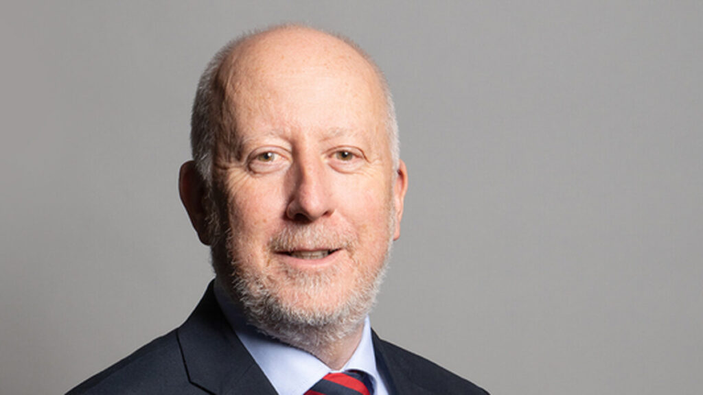 آندي ماكدونالد: يجب محاسبة مرتكبي الإعدامات في إيران أمام "الجنائية الدولية"