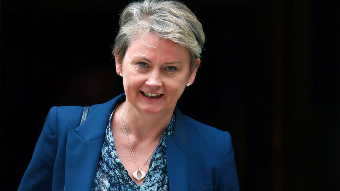 وزيرة خارجية بريطانيا: النظام الإيراني تهديد طويل الأمد للاستقرار والأمن في جميع أنحاء هذه المنطقة وخارجها