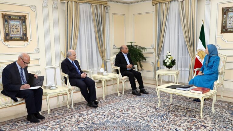 لقاء السيدة مريم رجوي بالدكتور المنصف المرزوقي، أول رئيس للجمهورية التونسية في الربيع العربي