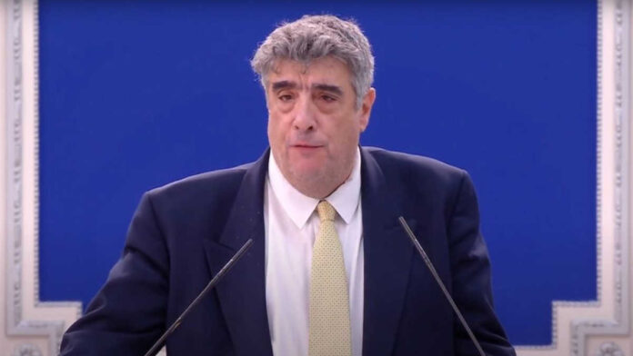 جيريمي ساركين يدعو لتفعيل 