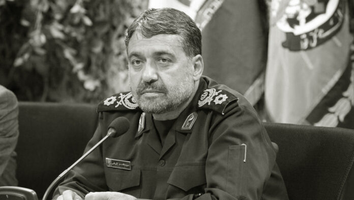 تصاعد الصراع داخل نظام الملالي وتحذير قريشي نائب قائد قوات البسيج من تفاقم الأزمة الداخلية